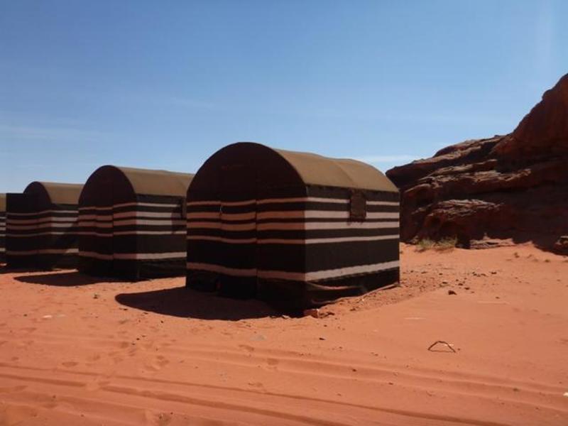 Wadi Rum Beduland Camp Экстерьер фото